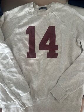 Brandy Melville Gray Sweatshirt with Maroon '14' Graphic